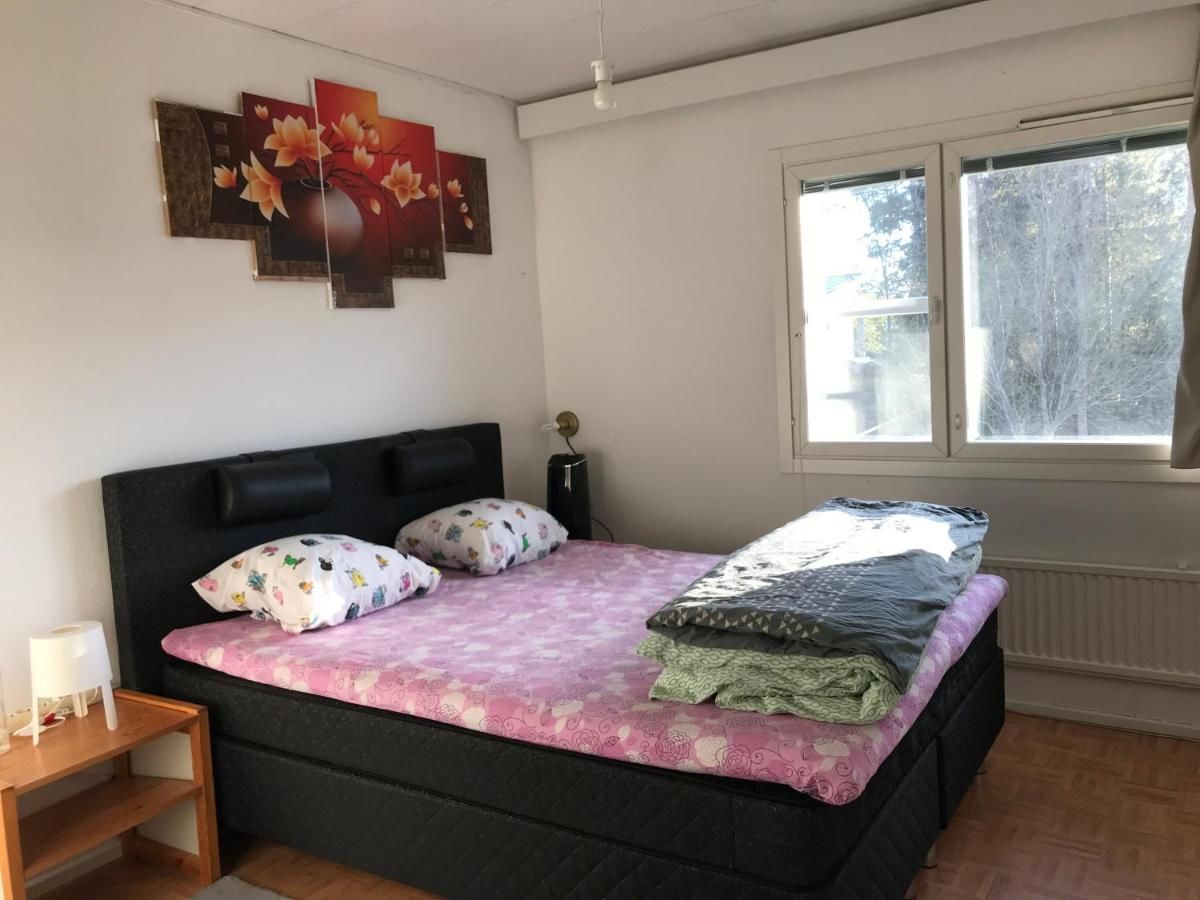 Проживание в семье 3 bed rooms in Raisio,Finland suitable for 5 person Райсио